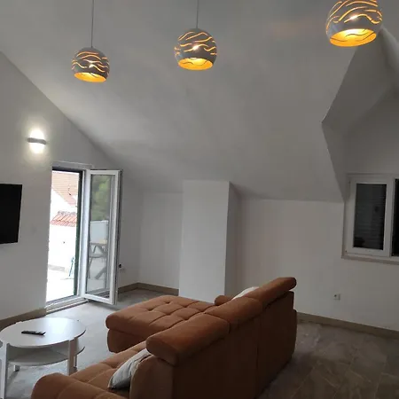 Veronika,beppo,coolio Apartament *